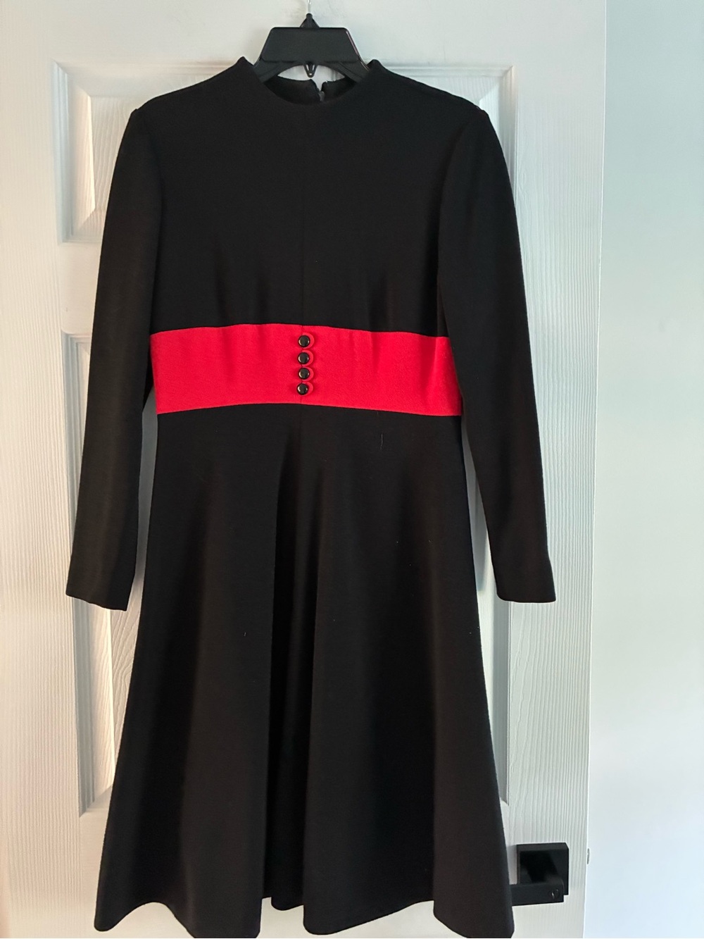 Vtg 1960s Oscar de la Renta Boutique Dress Black Red Waist Button ILGWU Size 12